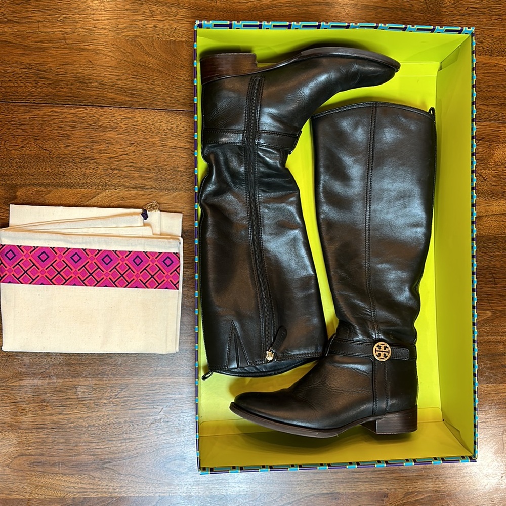Black tory Burch riding boots size 7